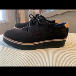 Dr. Scholl’s Lillian Loafers in Black